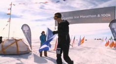 Mrazivý maratón na Antarktidě! Vyhrál ho Andy Murray