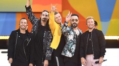 Fandové čekali na Backstreet Boys i v bouři, 14 se jich zranilo!
