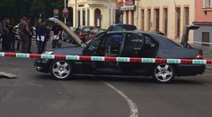 V centru Prahy vybouchlo auto! Byla v něm bomba