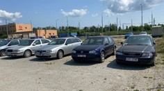Renault za 1 200 Kč, BMW za 11 tisíc! České Budějovice draží odtažené vozy