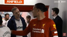 Další zklamání pro Součka! Van Dijk mu po zápase nedal dres