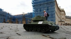UPGRADE: S tanky na Hrad