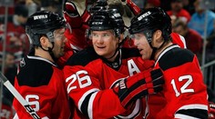 20 let v jednom klubu! Eliáš bude hrát za New Jersey další tři roky