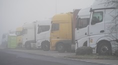 Policisté si posvítili na řidiče kamionů. Nedodržují přestávky a odpočinek