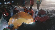 Vánoční zázrak v Rakousku: Mladíka vytáhli z laviny živého po 5 hodinách