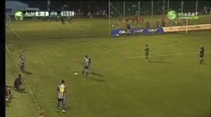 VIDEO: Iráčtí fanoušci napadli na hřišti malé fotbalisty