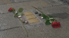 V Plzni vzpomínají na oběti holokaustu. Do chodníků přibyly kameny zmizelých