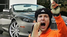 Brankář Čech si koupil auto Jamese Bonda