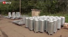Dělník zemřel bolestivou smrtí. Spadl do kádě s horkou vodou