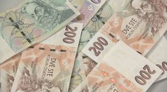 Koruna je nejsilnější za 12 let. Investoři začínají Česku znovu věřit