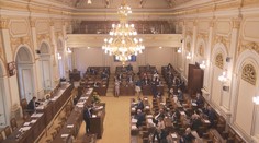 Poslanci jednali o Ukrajině, rozpočet je na programu v pátek