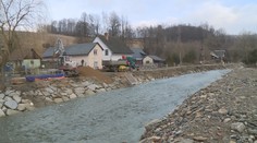 Opravy po povodních nemají konce. Na Jesenicku stále chybí silnice i inženýrské sítě