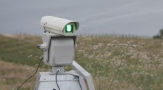 Laserem proti špačkům! Na Moravě chrání vinice nová technologie