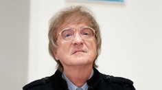 Nevlastní vnučku Mekyho Žbirky našli v kaluži krve. Bojuje v nemocnici o život