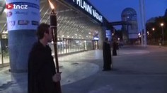Na pražském hlavním nádraží vyrostlo nástupiště 9¾ z Harryho Pottera