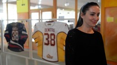 Dojatá vdova po Demitrovi. Zesnulý hokejista se v NHL dočkal velké pocty