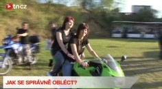 Začínáme s motorkou: jak se obléct