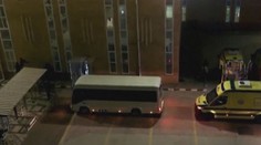 Hamás propustil 24 rukojmích, domů je převeze Červený kříž