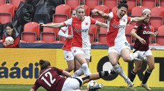 Ženy Slavie zdemolovaly Spartu a mají double, hattrickem zazářila Svitková