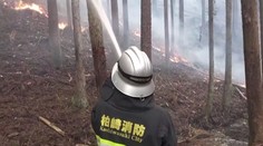 Japonsko čelí největšímu lesnímu požáru za 30 let. Evakuováno je přes dva tisíce lidí