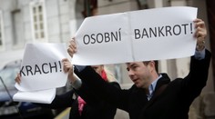 Osobní bankroty jsou hit. Jako cestu z dluhů je volí tisíce Čechů