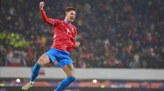 Pomohlo nám víc věcí, řekl hrdina Hložek. Vtipkoval o spolupráci se slávistou