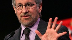 Spielberg dostal od Sarkozyho řád