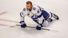 Prohrát 0:7? Nepřijatelné, jsem v šoku, zuřil Stamkos po debaklu. Věří v obrat