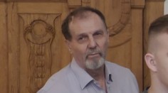 Atentátník na Fica před soudem. Ať žije demokracie, křičel před začátkem procesu