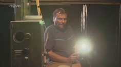 VÍKEND: Aleš promítá filmy v původní kvalitě na své zahradě