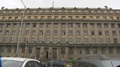 Některá ministerstva slaví. Ze státního rozpočtu si ukrojí větší kus než letos