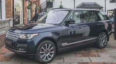 V Británii je na prodej unikátní auto. Jezdila v něm královna Alžběta II.