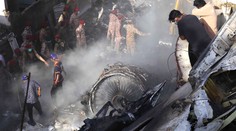 Při pádu letadla zemřelo 101 lidí. Byla to vina pilotů, oznámili vyšetřovatelé