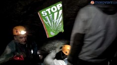 Muži jsou uvězněni v jeskyni už týden! Našli jejich věci, čeká se na zázrak