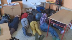 VIDEO: Školy s žáky trénují, co dělat v případě útoku teroristů