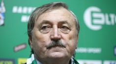 Strach o fotbalovou legendu: Antonín Panenka je na JIP, má koronavirus