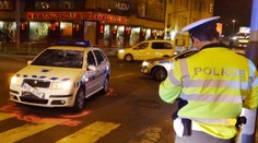 Cyklista vjel do cesty celníkům, skončil v nemocnici