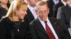 VIDEO: Takhle slavil Havel své 75. narozeniny