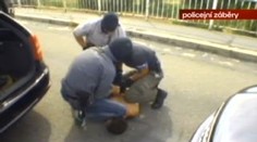 VIDEO: Policie přepadla gang lupičů z benzínek