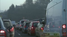 Kolaps dopravy v Praze! Řidiči si v centru města zažili peklo