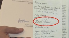 Proč vypadá Zemanův podpis jinak? Odborníci na písmo odpověděli