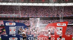 Dycky Sunderland! Prokletý tým konečně postoupil ze třetí ligy. Fanoušci slavili