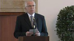 Klaus pochválil českou armádu