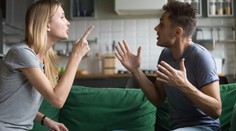 Krutý trest za rozchod! Žena měla muži ukrást půl milionu a spálit je
