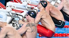 Knedla poplave při premiéře na MS semifinále