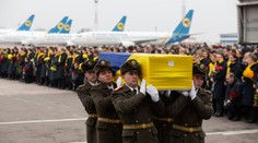 Ostatky Ukrajinců převezli domů, čekali na ně jejich nejbližší