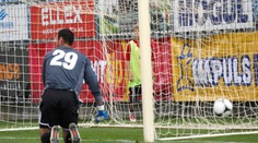 Zbrojovka i Budějovice končí v poháru. Stačila na ně třetí liga
