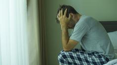 Přibývá lidí s depresemi. Pojišťovny ale psychické problémy nechtějí pojišťovat