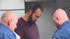Muž se pokusil rýčem zabít neznámou ženu, hrozí mu 16 let vězení