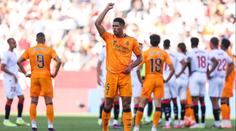 Barcelonu po titulu vykradl Villarreal. Real proti devíti zvítězil